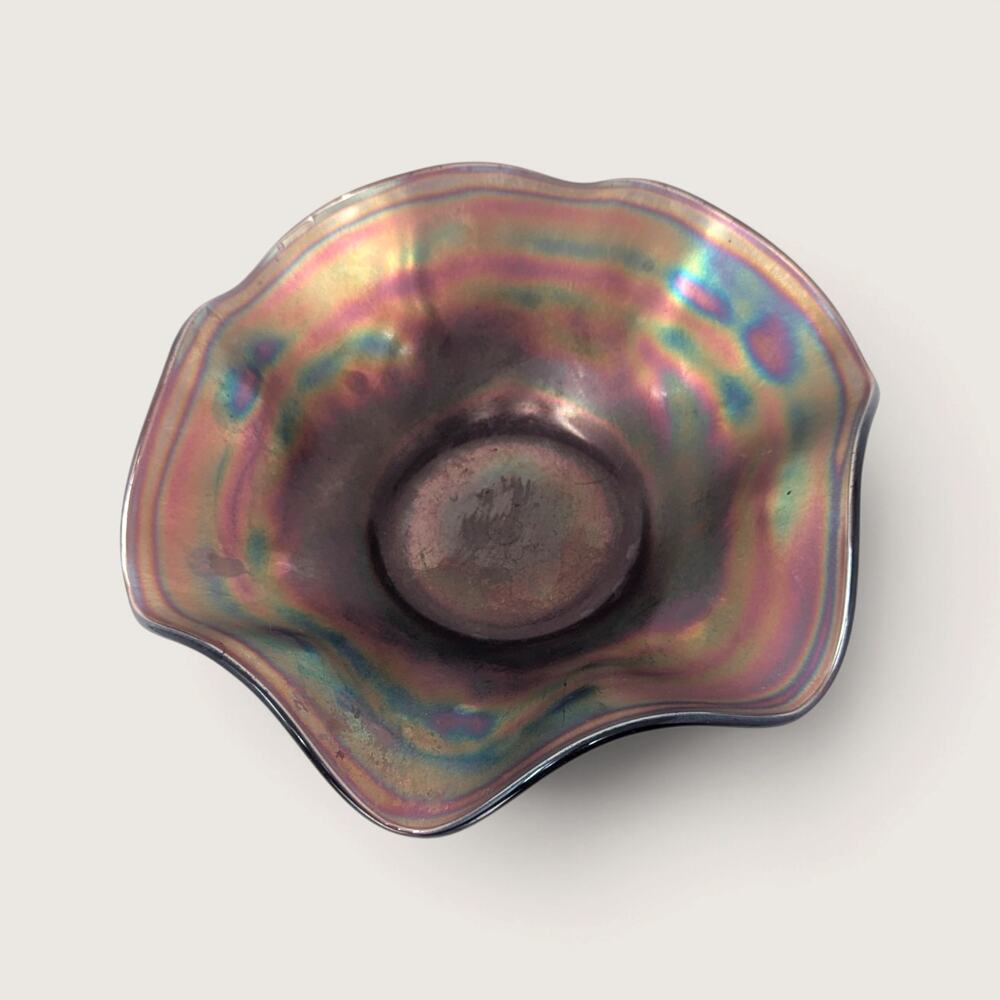 Antique Northwood Carnival Glass Ruffled Bowl with Floral Pattern